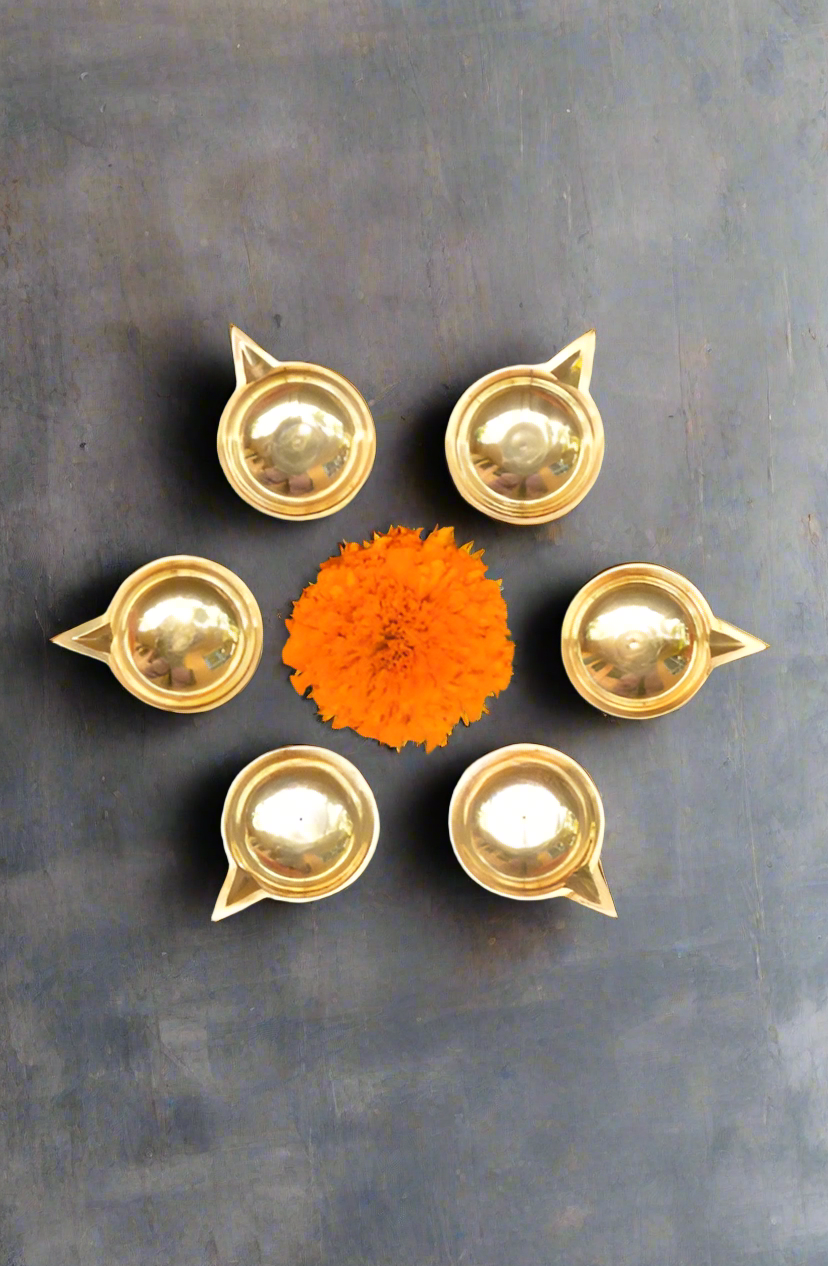 Agal Vilakku Brass Lamps (Set of 6)