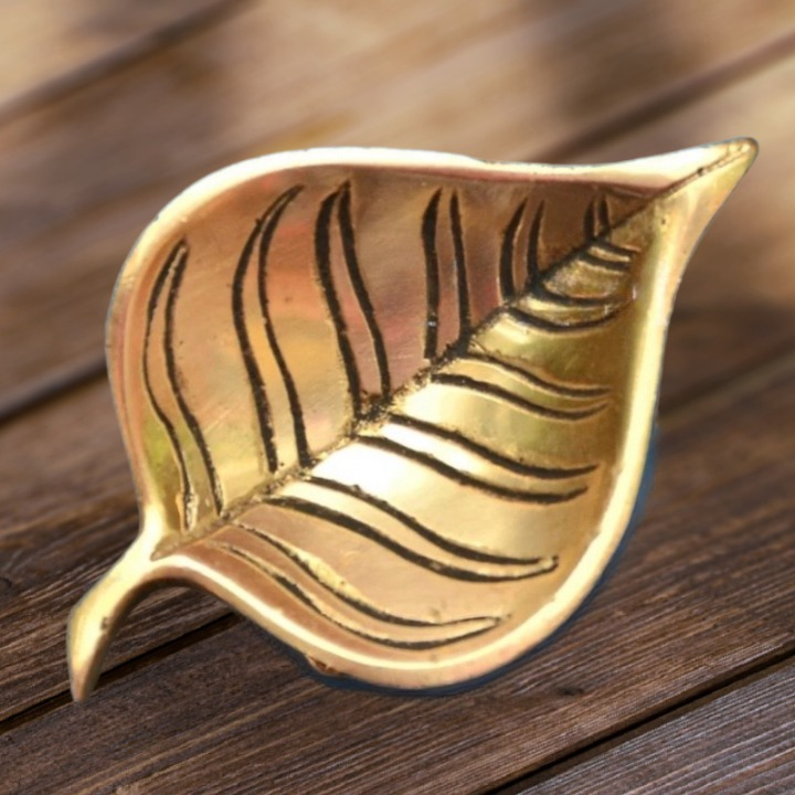 Peepal Leaf Brass Diya