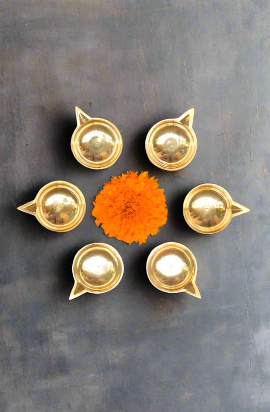 Agal Vilakku Brass Lamps (Set of 6)